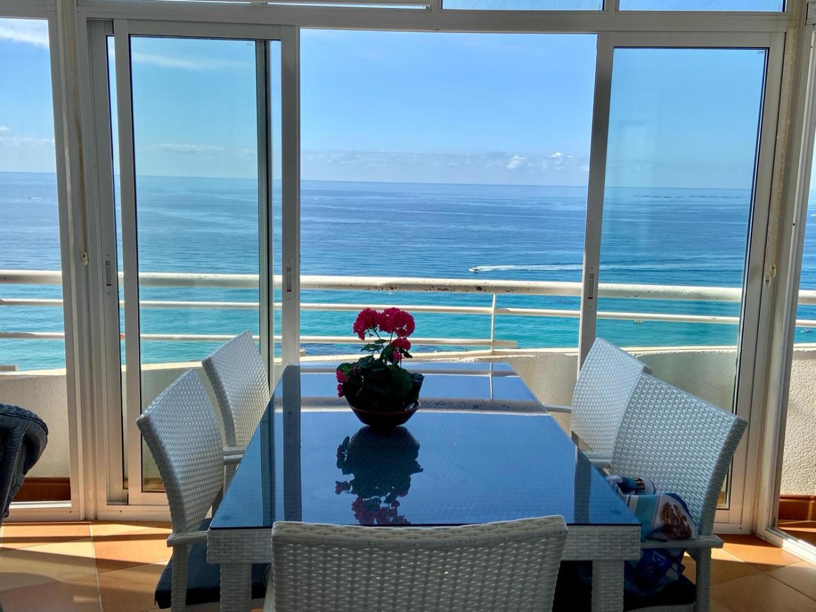 Seaview Apartment Playa De Oro 13Rd Floor Con Parking Calpe Exterior photo